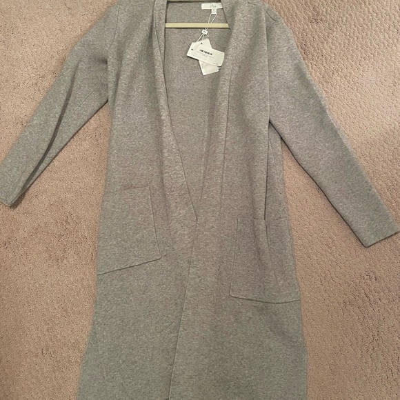 Ripe grey cardigan size medium new with tags - Picture 3 of 5